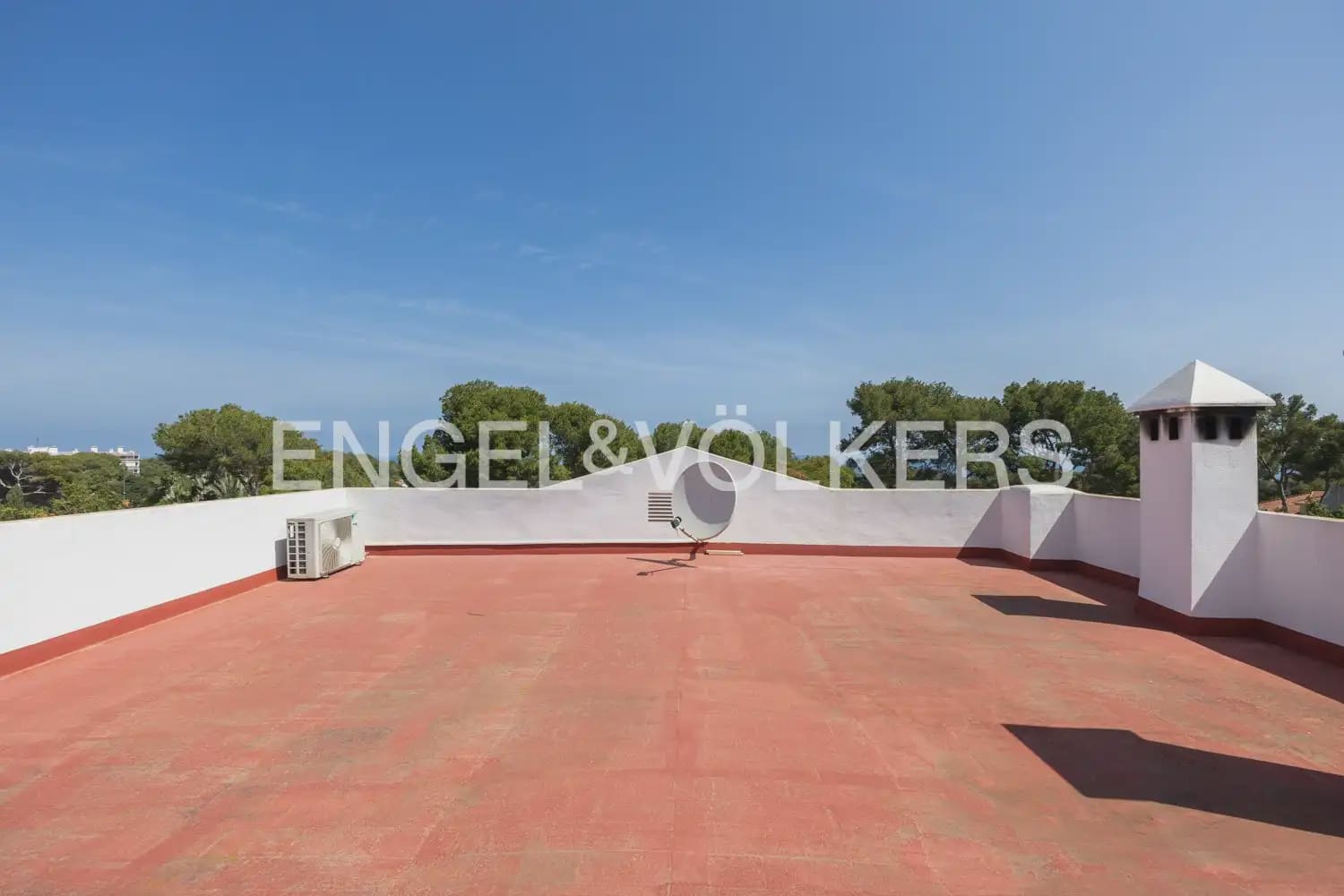 6 sovrum Villa till salu i Denia med pool garage - 1 060 000 € (Ref: 9898319)