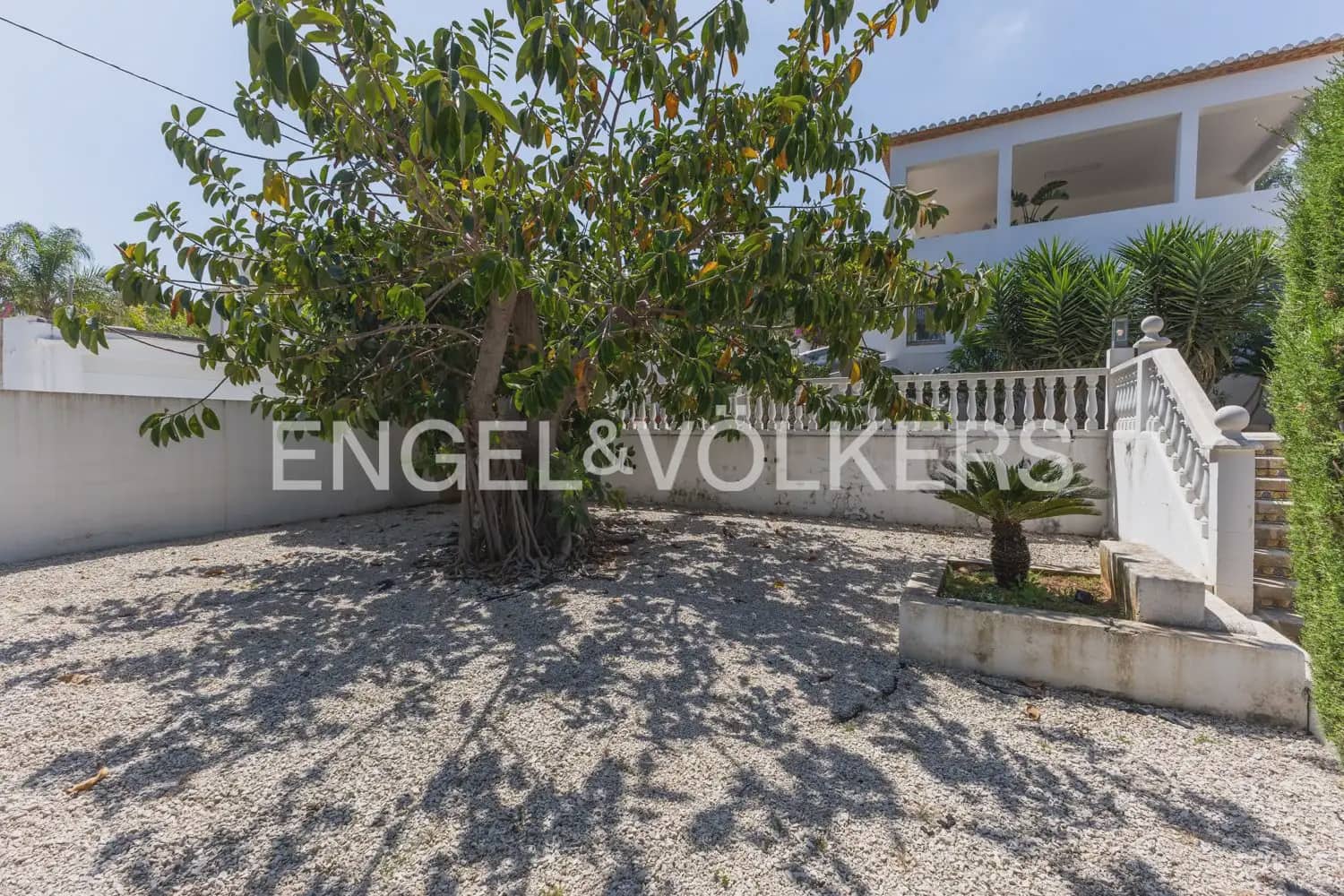 6 sovrum Villa till salu i Denia med pool garage - 1 060 000 € (Ref: 9898319)