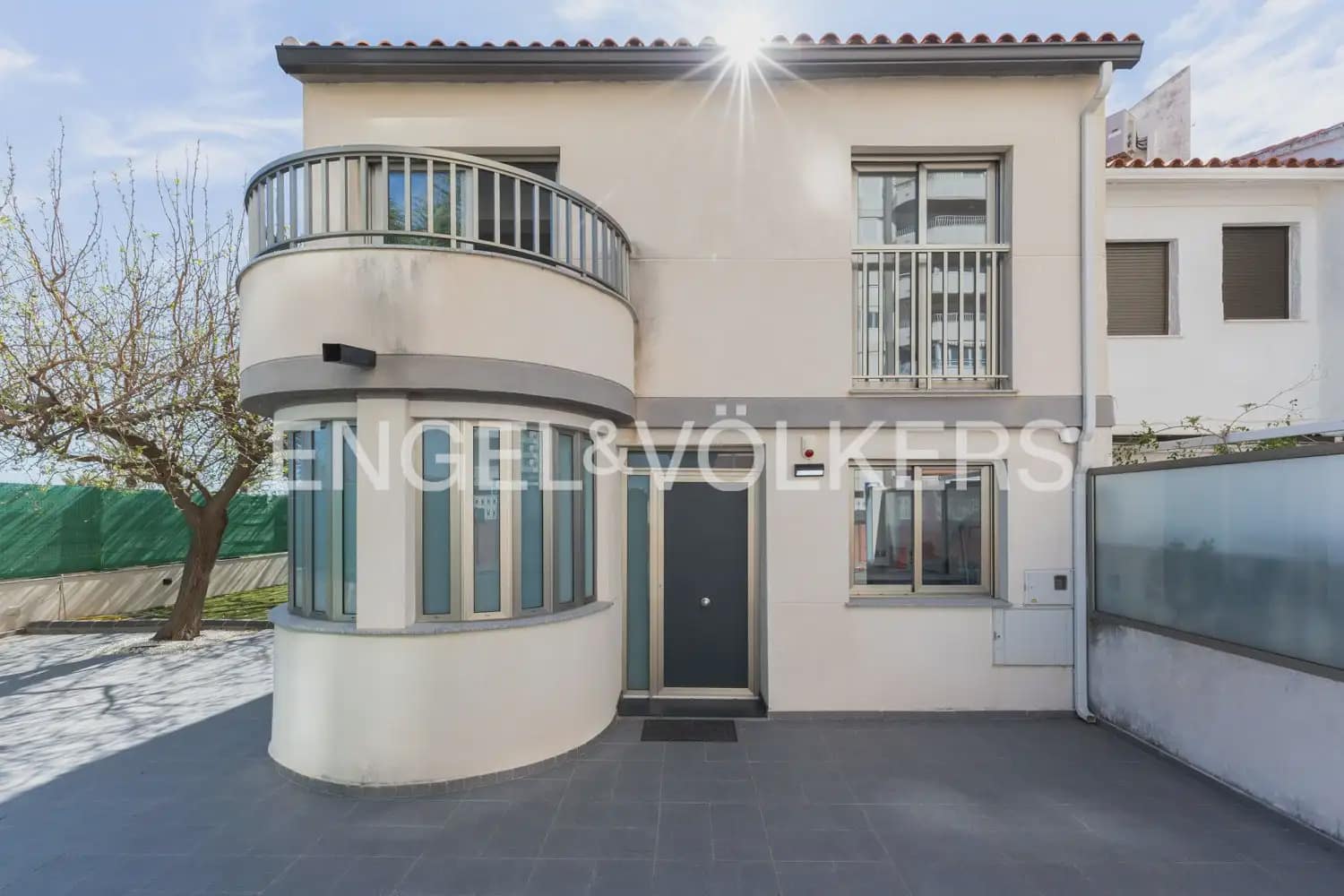5 sovrum Semi-fristående Villa till salu i Gandia med garage - 818 000 € (Ref: 9898321)