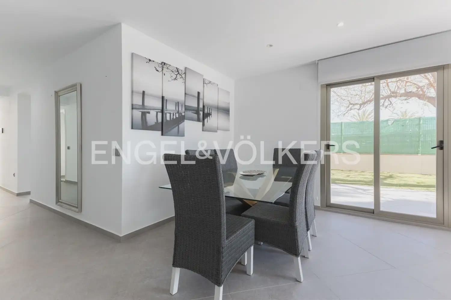 5 sovrum Semi-fristående Villa till salu i Gandia med garage - 818 000 € (Ref: 9898321)