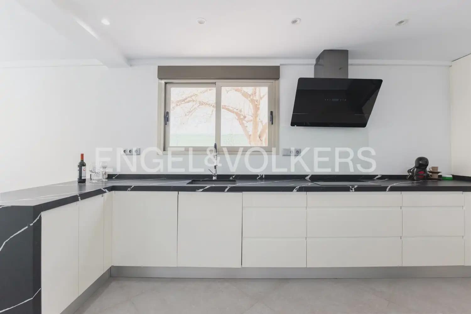 5 sovrum Semi-fristående Villa till salu i Gandia med garage - 818 000 € (Ref: 9898321)