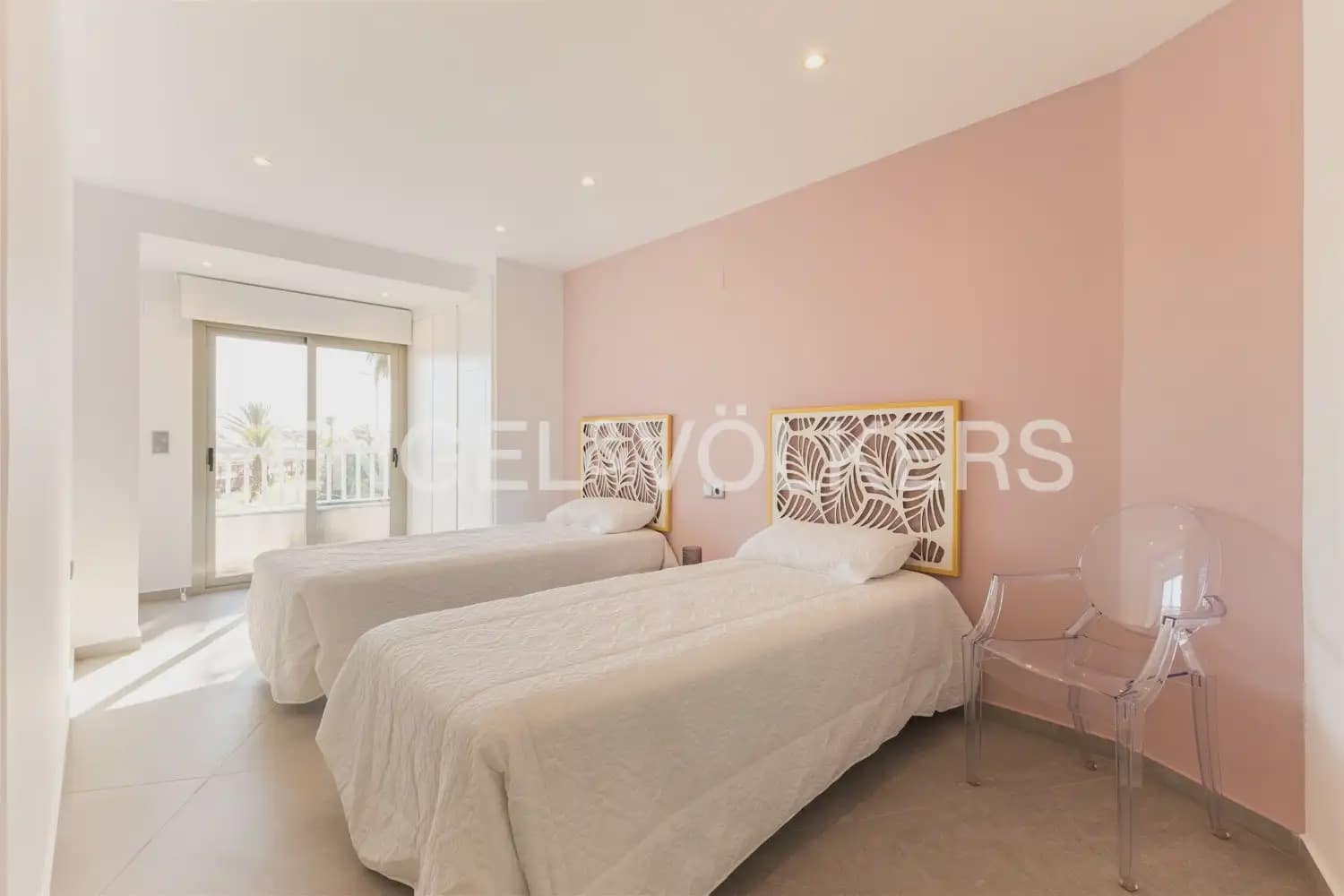 5 sovrum Semi-fristående Villa till salu i Gandia med garage - 818 000 € (Ref: 9898321)