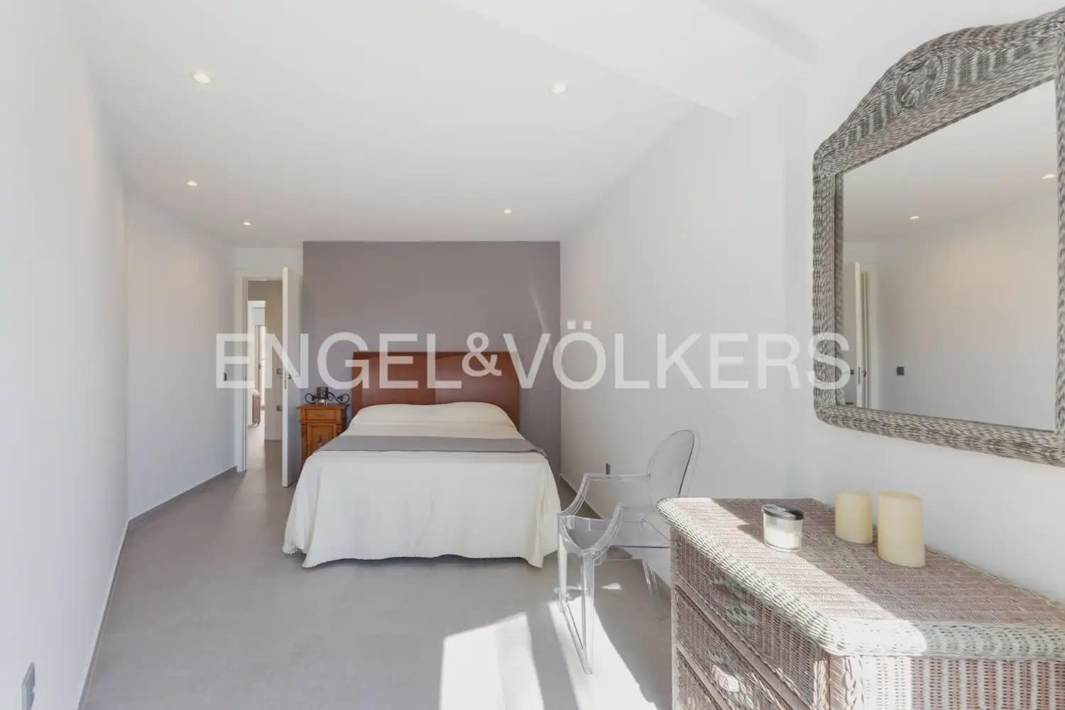 5 sovrum Semi-fristående Villa till salu i Gandia med garage - 818 000 € (Ref: 9898321)