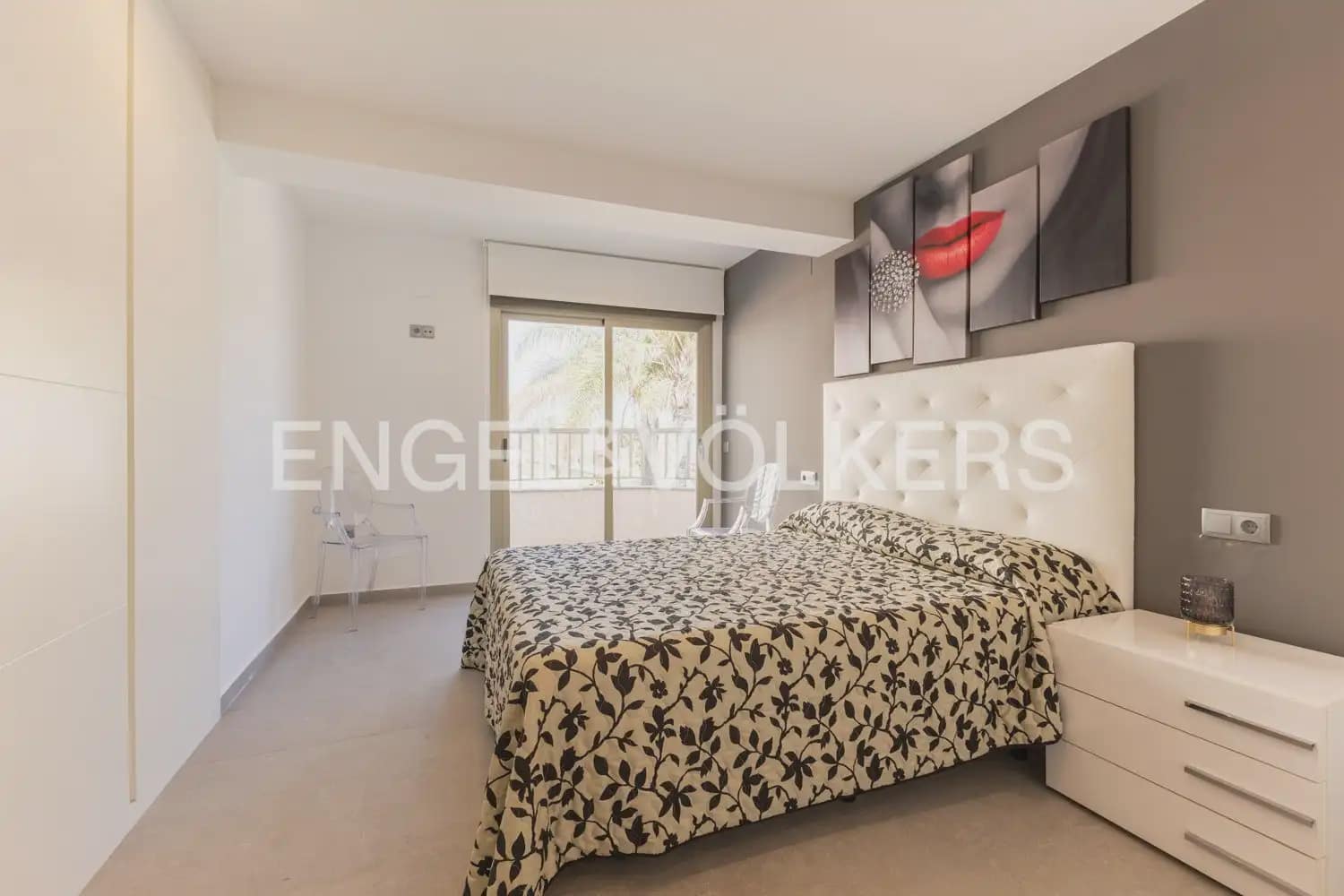 5 sovrum Semi-fristående Villa till salu i Gandia med garage - 818 000 € (Ref: 9898321)