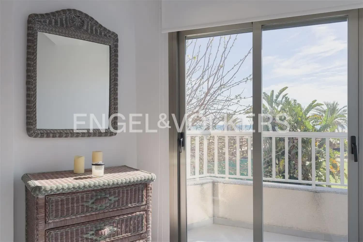 5 sovrum Semi-fristående Villa till salu i Gandia med garage - 818 000 € (Ref: 9898321)