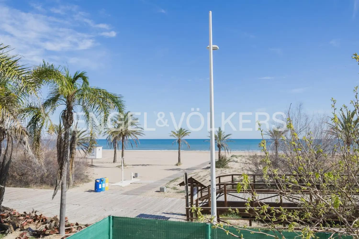 5 sovrum Semi-fristående Villa till salu i Gandia med garage - 818 000 € (Ref: 9898321)
