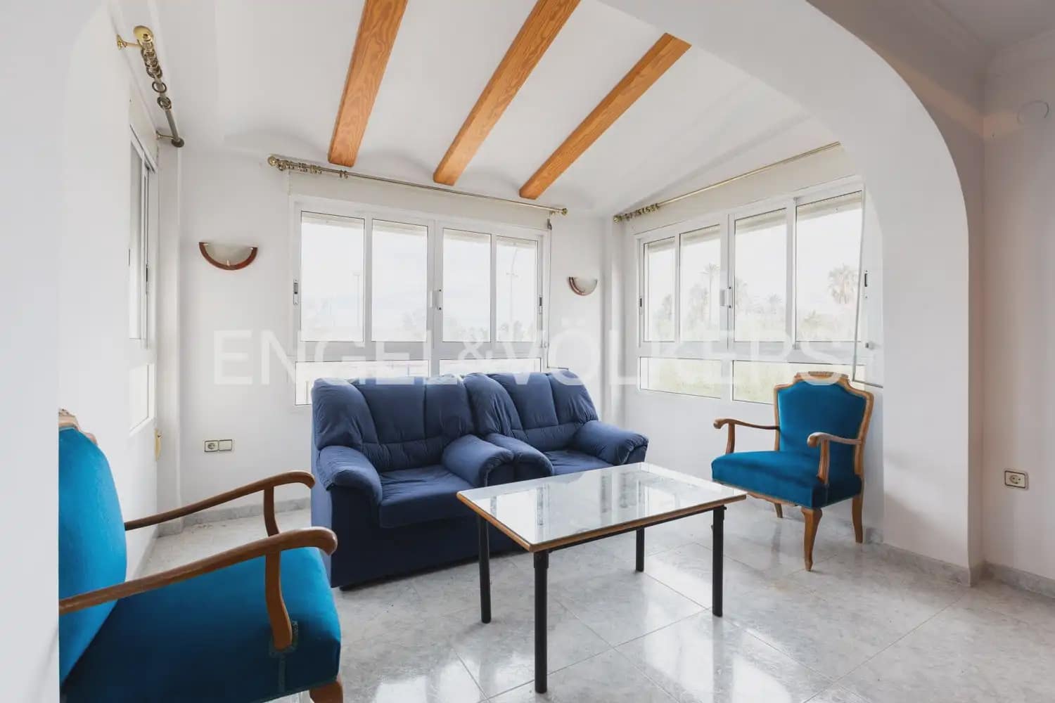 3 Zimmer Villa zu verkaufen in Oliva mit Garage - 380.000 € (Ref: 9898322)