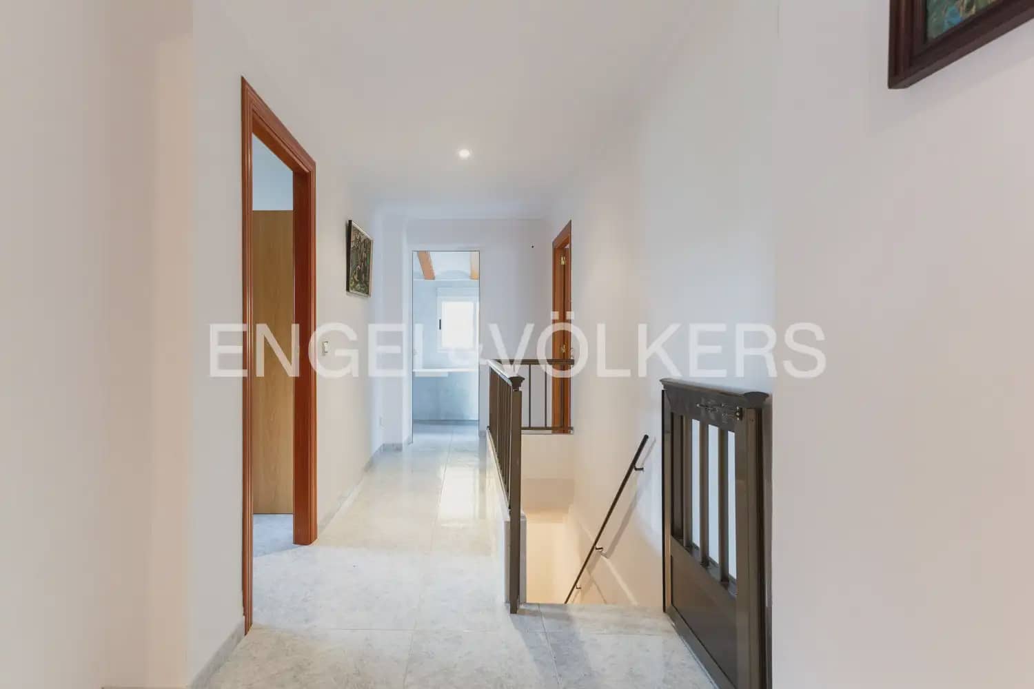 3 Zimmer Villa zu verkaufen in Oliva mit Garage - 380.000 € (Ref: 9898322)