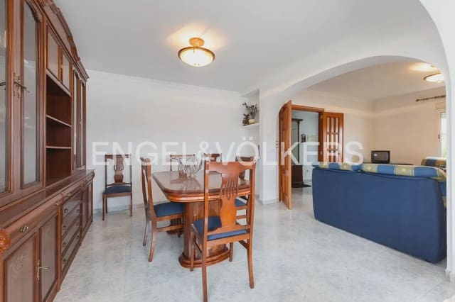 3 Zimmer Villa zu verkaufen in Oliva Pueblo, Oliva mit Garage - 380.000 € (Ref: 9898322)