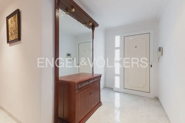 3 Zimmer Villa zu verkaufen in Oliva Pueblo, Oliva mit Garage - 380.000 € (Ref: 9898322)