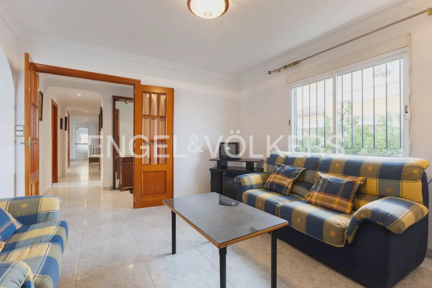 3 Zimmer Villa zu verkaufen in Oliva mit Garage - 380.000 € (Ref: 9898322)