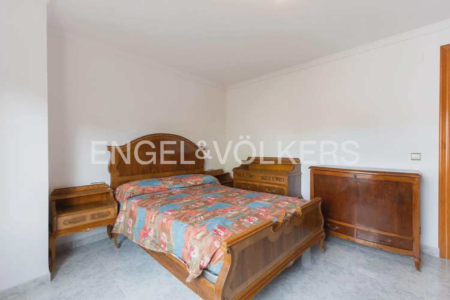 3 Zimmer Villa zu verkaufen in Oliva mit Garage - 380.000 € (Ref: 9898322)