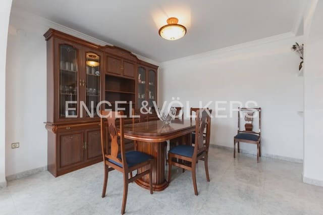 3 Zimmer Villa zu verkaufen in Oliva Pueblo, Oliva mit Garage - 380.000 € (Ref: 9898322)