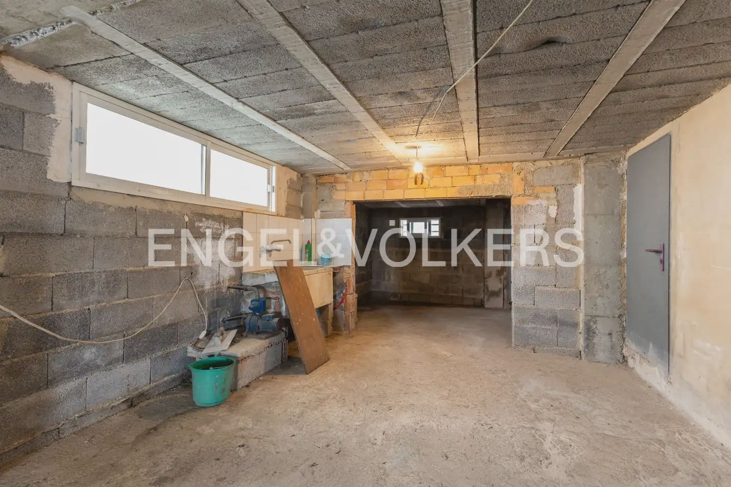 3 Zimmer Villa zu verkaufen in Oliva mit Garage - 380.000 € (Ref: 9898322)