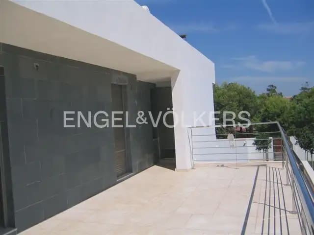 4 bedroom Villa for rent in Sagunto / Sagunt with pool garage - € 3,000 (Ref: 9898323)