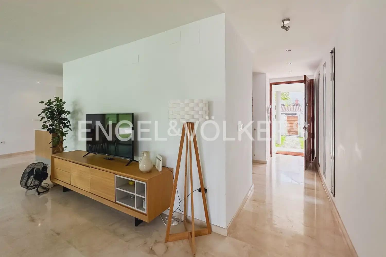 4 bedroom Villa for rent in Sagunto / Sagunt with pool garage - € 3,000 (Ref: 9898323)