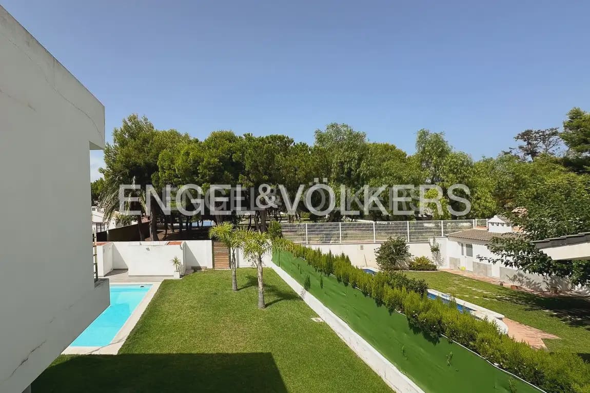 4 bedroom Villa for rent in Sagunto / Sagunt with pool garage - € 3,000 (Ref: 9898323)