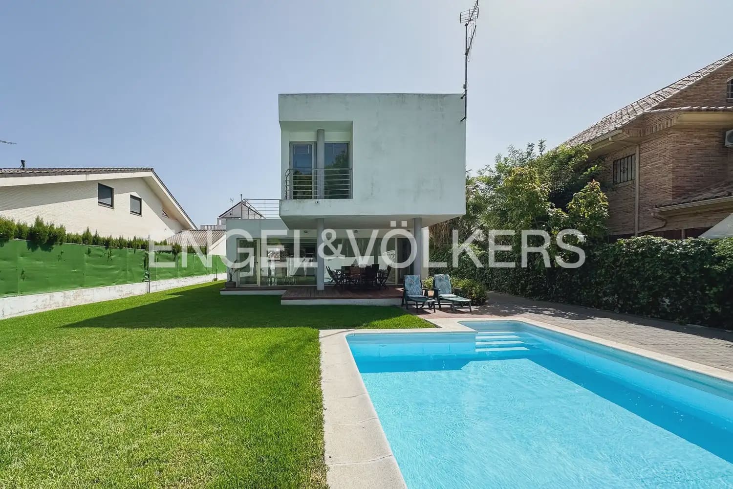 4 bedroom Villa for rent in Sagunto / Sagunt with pool garage - € 3,000 (Ref: 9898323)