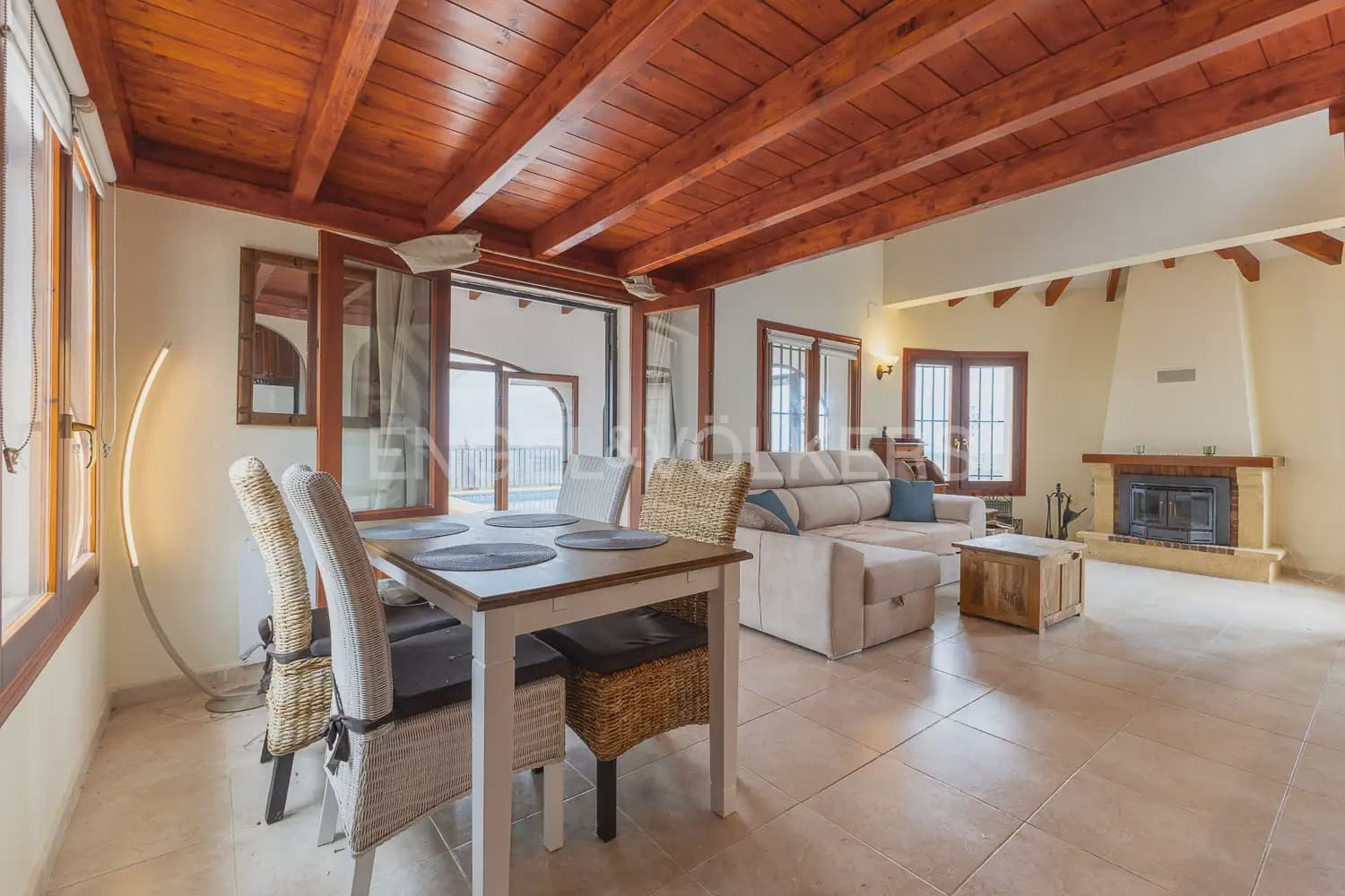 3 soveværelse Villa til salg i Pego med swimmingpool garage - € 429.000 (Ref: 9898324)