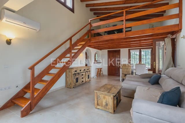 Chalet de 3 habitaciones en Pego en venta con piscina garaje - 429.000 € (Ref: 9898324)