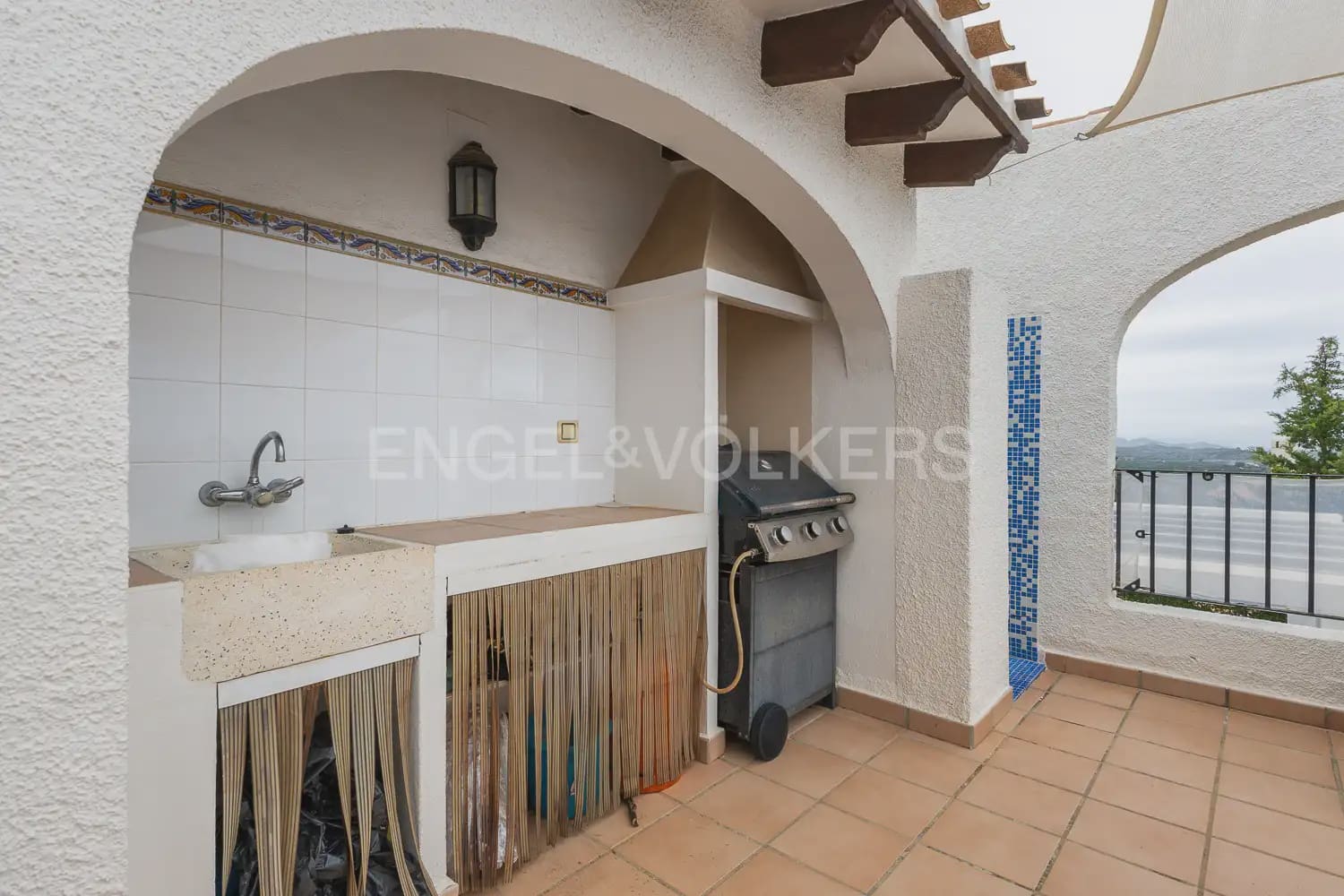 3 soveværelse Villa til salg i Pego med swimmingpool garage - € 429.000 (Ref: 9898324)