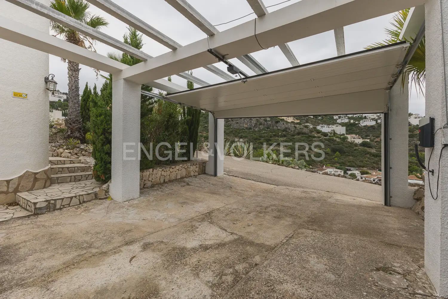 3 soveværelse Villa til salg i Pego med swimmingpool garage - € 429.000 (Ref: 9898324)