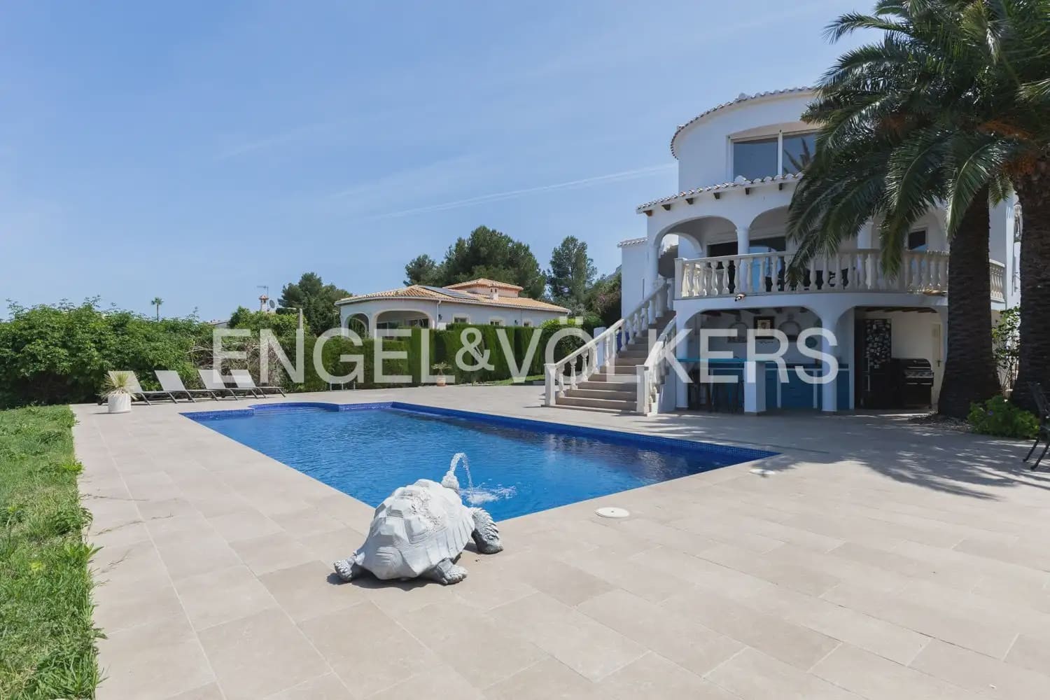5 soverom Villa til salgs i Denia med garasje - € 895 000 (Ref: 9898325)