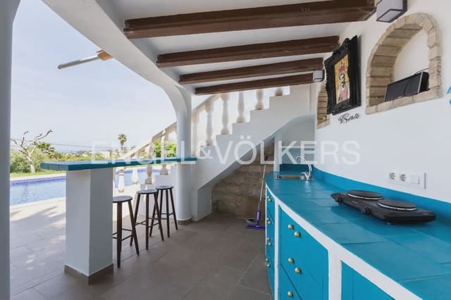 5 sovrum Villa till salu i El Montgó, Dénia med garage - 895 000 € (Ref: 9898325)