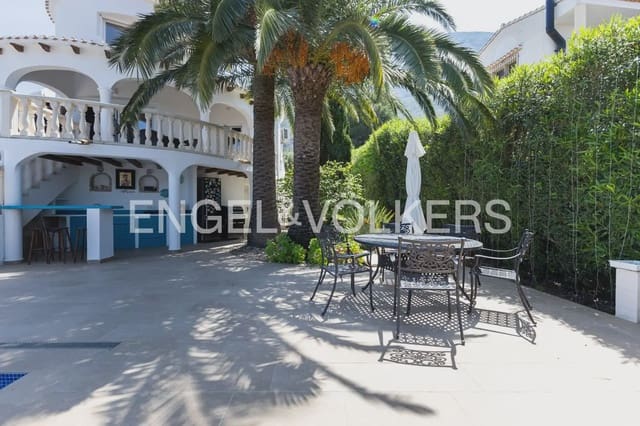 5 sovrum Villa till salu i El Montgó, Dénia med garage - 895 000 € (Ref: 9898325)