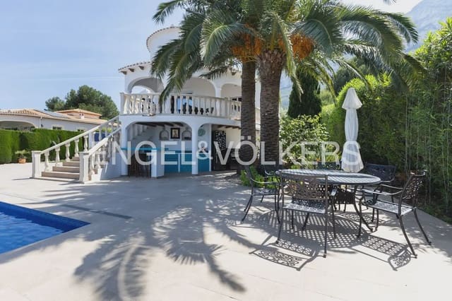 5 sovrum Villa till salu i El Montgó, Dénia med garage - 895 000 € (Ref: 9898325)