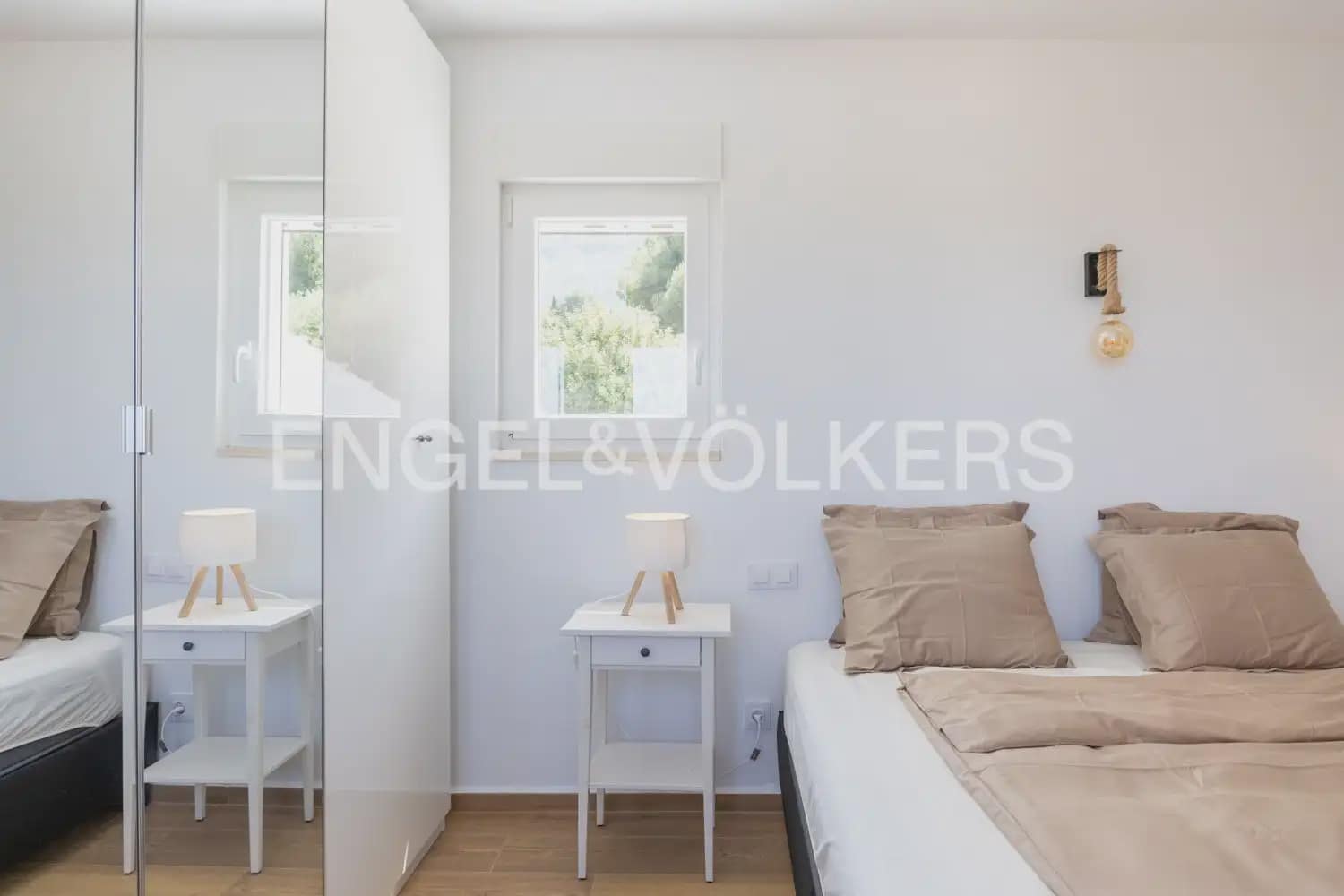 5 soverom Villa til salgs i Denia med garasje - € 895 000 (Ref: 9898325)