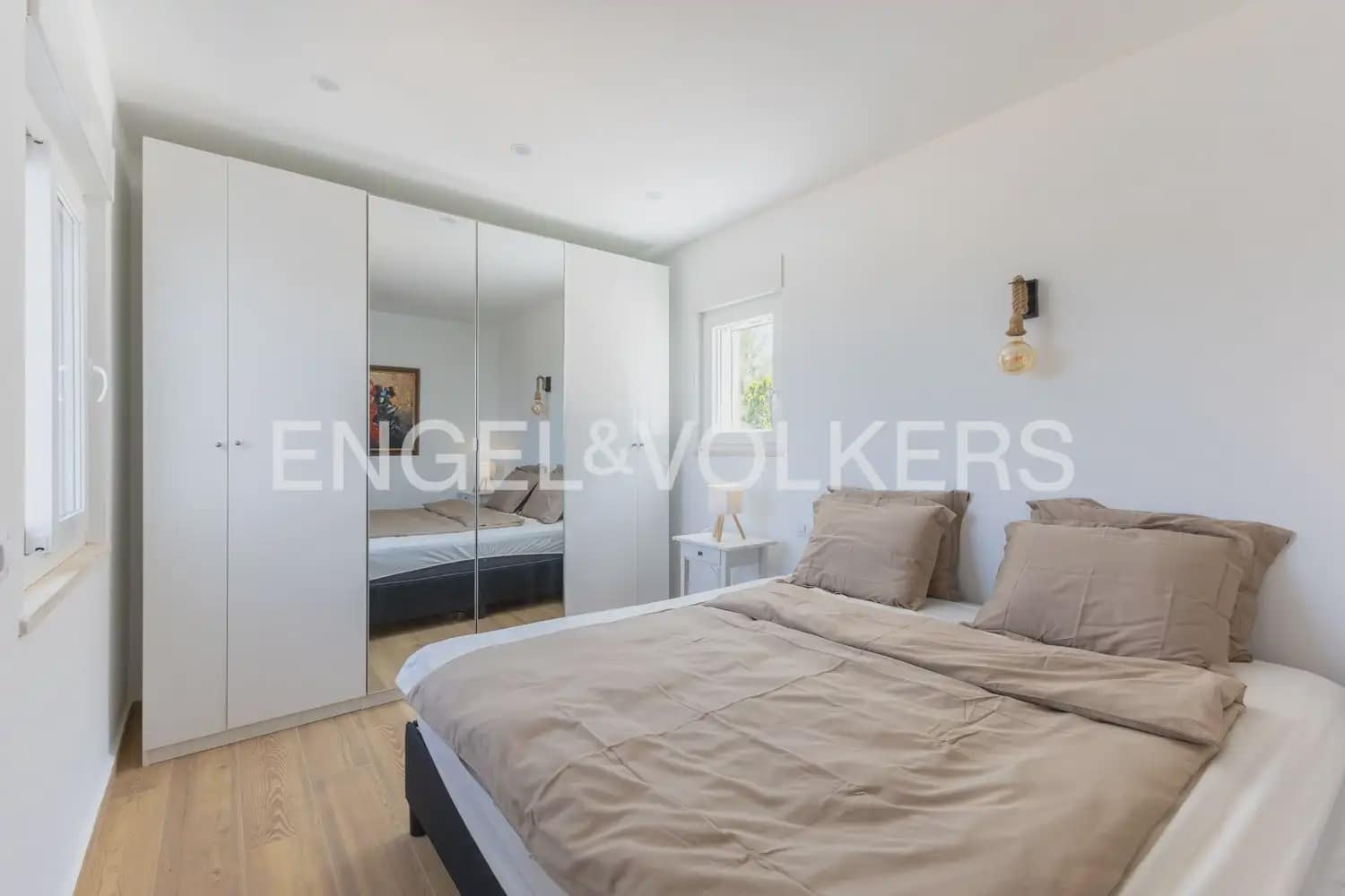 5 soverom Villa til salgs i Denia med garasje - € 895 000 (Ref: 9898325)