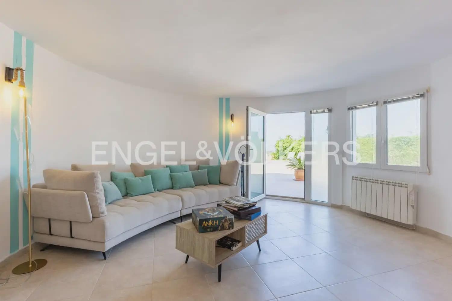 5 soverom Villa til salgs i Denia med garasje - € 895 000 (Ref: 9898325)