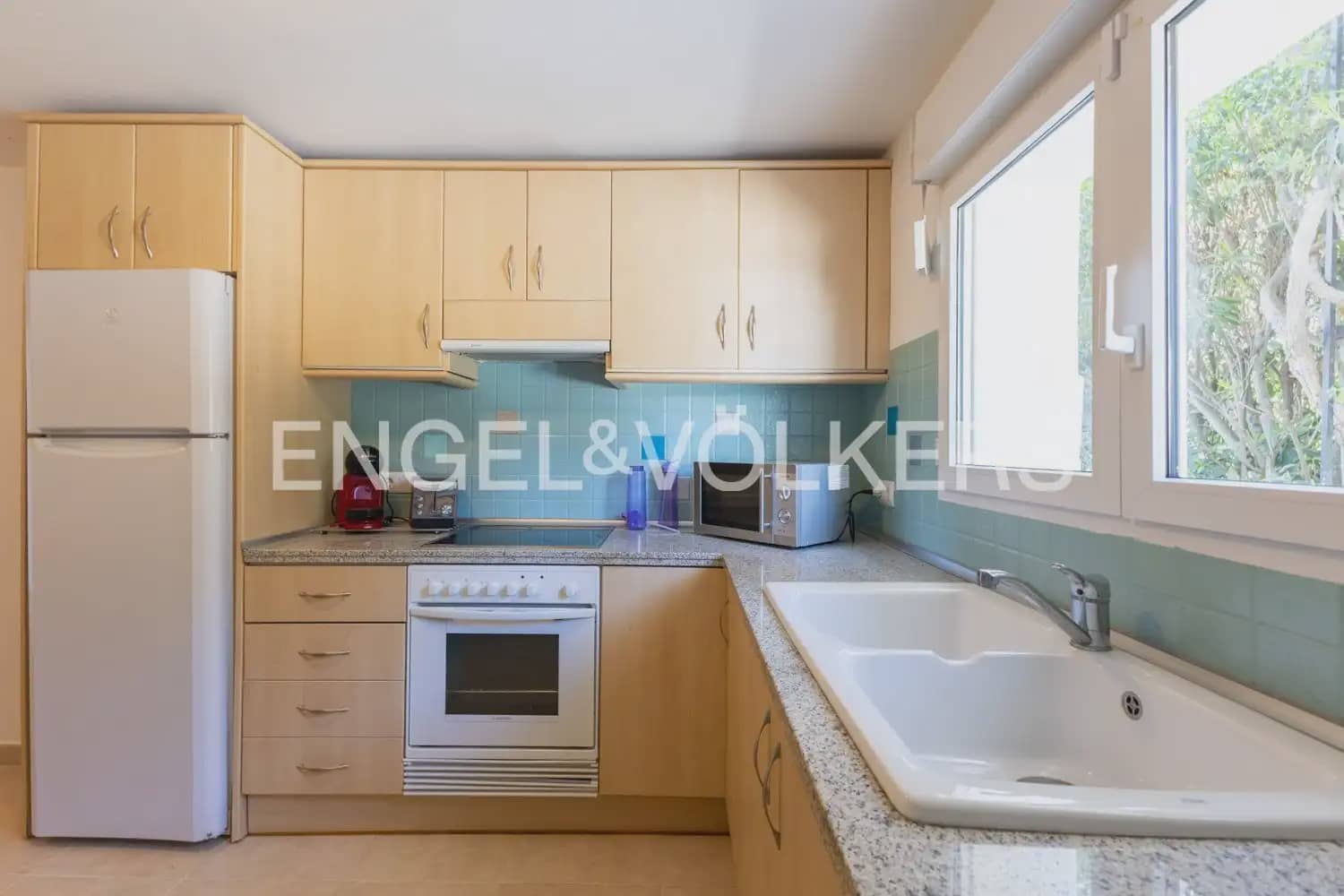 5 soverom Villa til salgs i Denia med garasje - € 895 000 (Ref: 9898325)