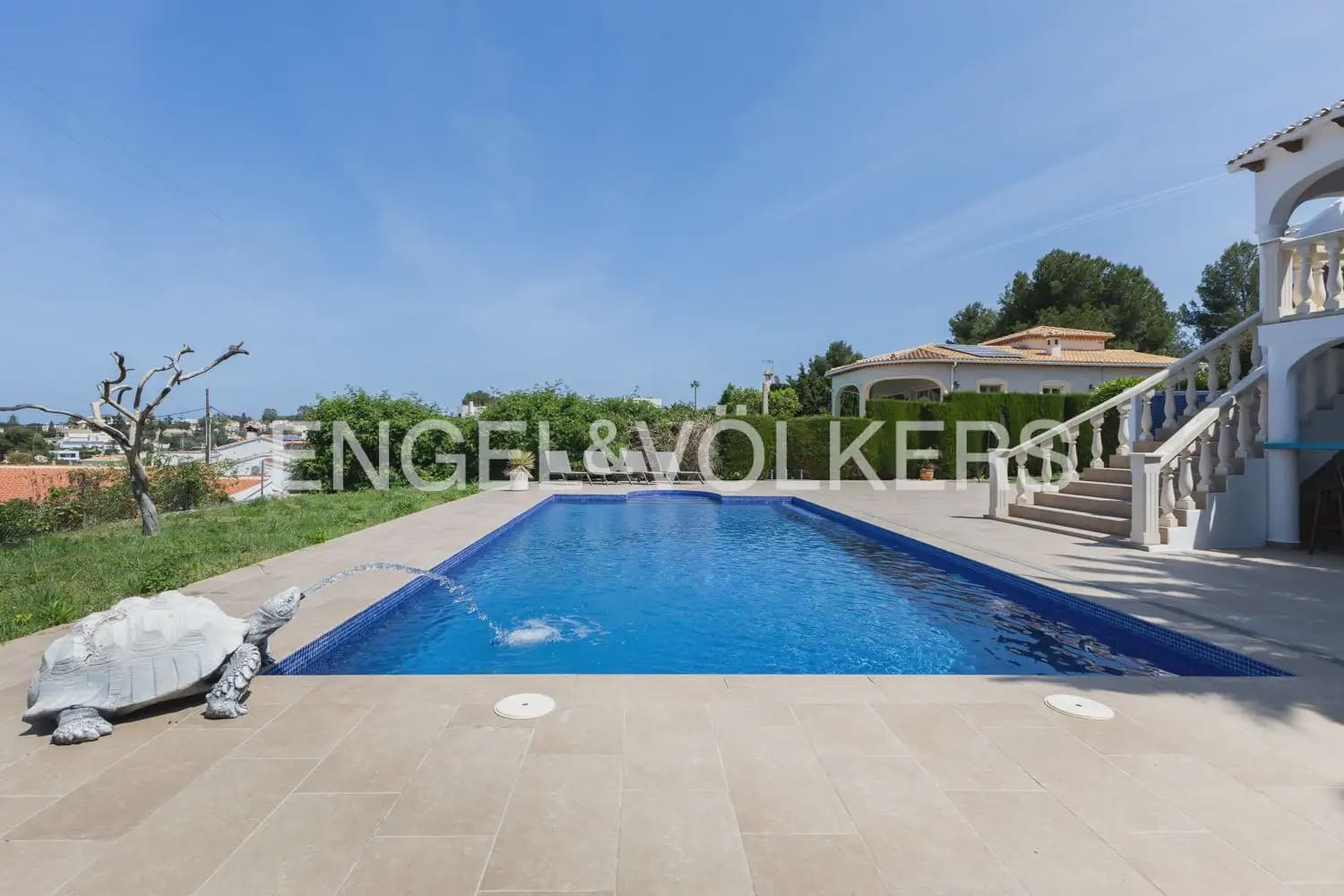 5 soverom Villa til salgs i Denia med garasje - € 895 000 (Ref: 9898325)