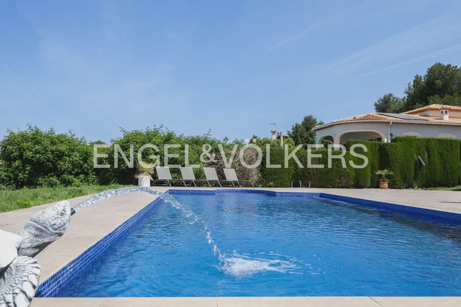5 soverom Villa til salgs i Denia med garasje - € 895 000 (Ref: 9898325)