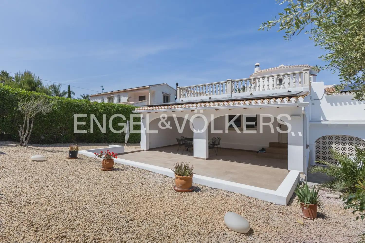 5 soverom Villa til salgs i Denia med garasje - € 895 000 (Ref: 9898325)