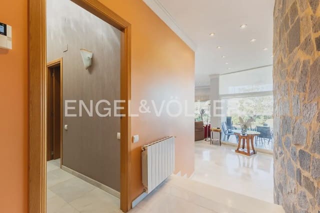 4 camera da letto Villa in vendita in Carcaixent con piscina garage - 585.000 € (Rif: 9898326)