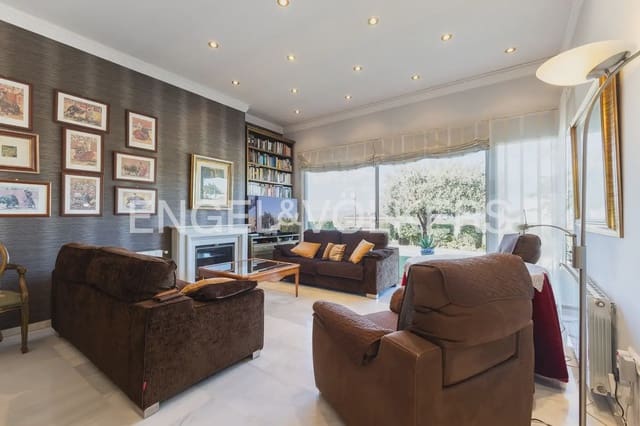 4 camera da letto Villa in vendita in Carcaixent con piscina garage - 585.000 € (Rif: 9898326)