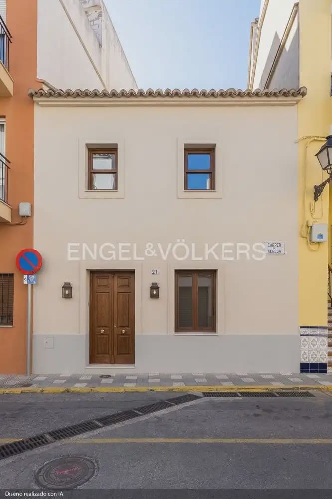 4 bedroom Townhouse for sale in Xeraco - € 230,000 (Ref: 9898327)
