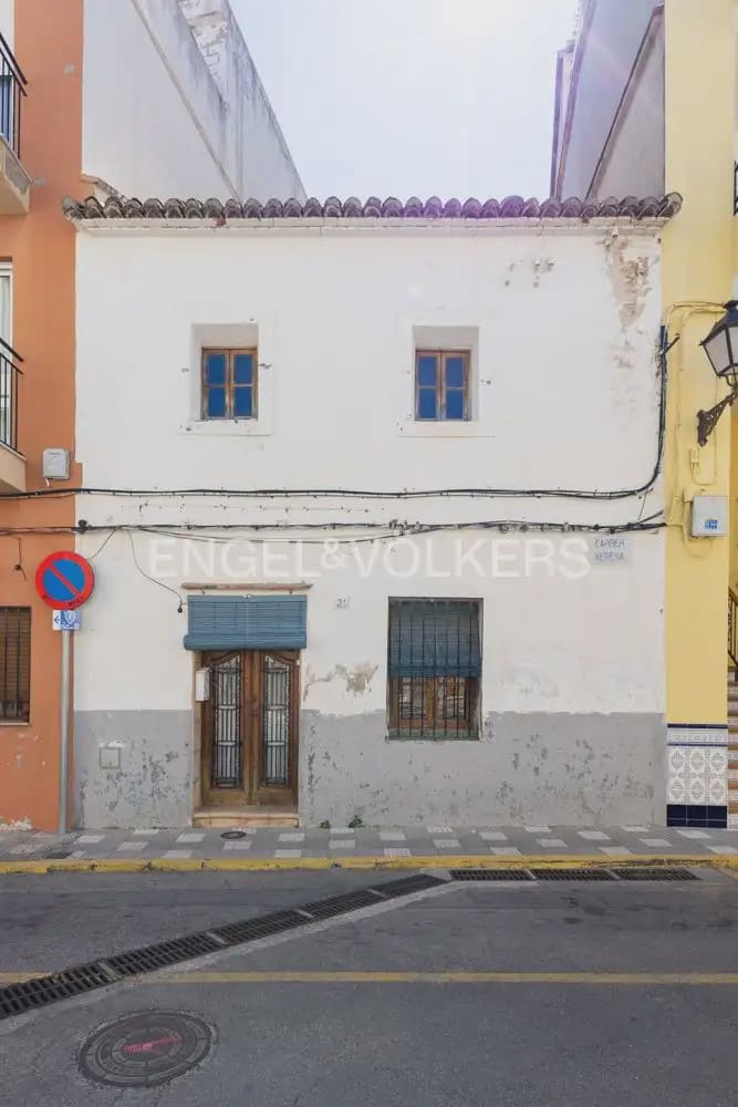 4 bedroom Townhouse for sale in Xeraco - € 230,000 (Ref: 9898327)
