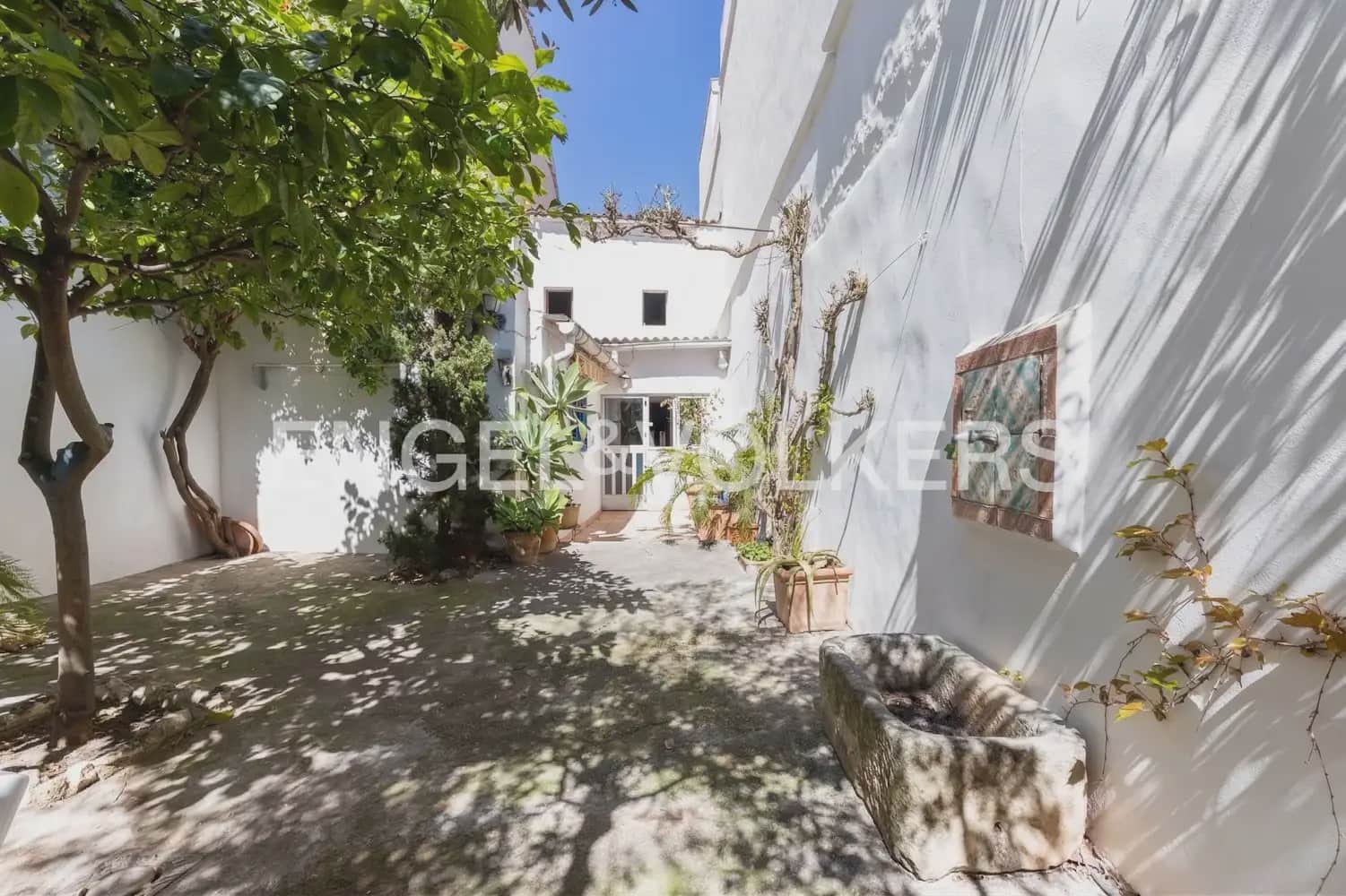 4 bedroom Townhouse for sale in Xeraco - € 230,000 (Ref: 9898327)