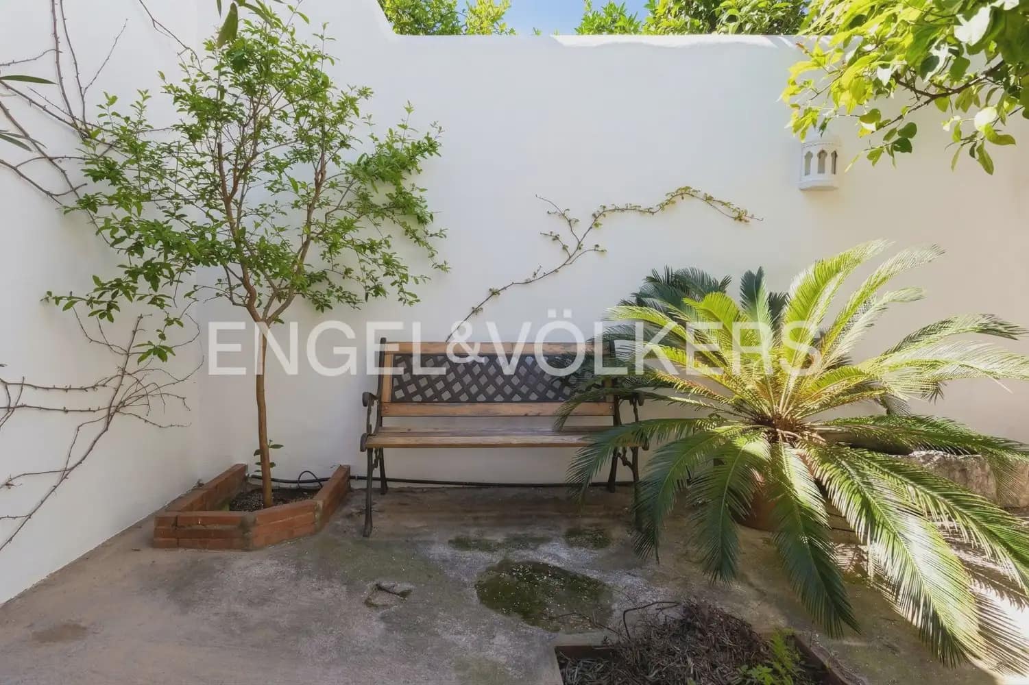 4 bedroom Townhouse for sale in Xeraco - € 230,000 (Ref: 9898327)