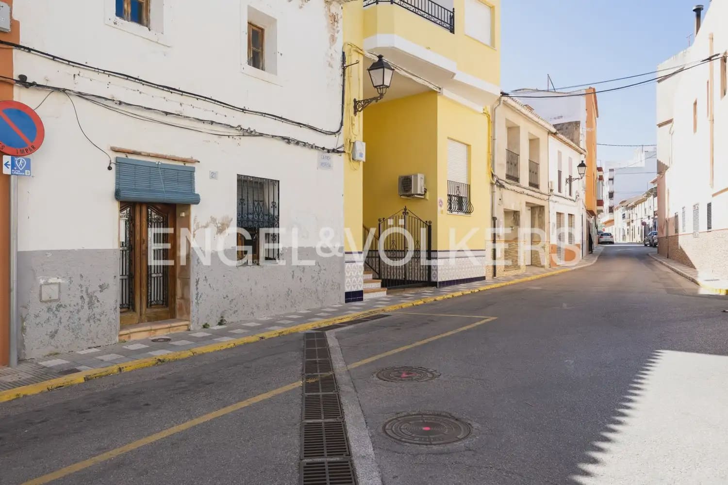 4 bedroom Townhouse for sale in Xeraco - € 230,000 (Ref: 9898327)
