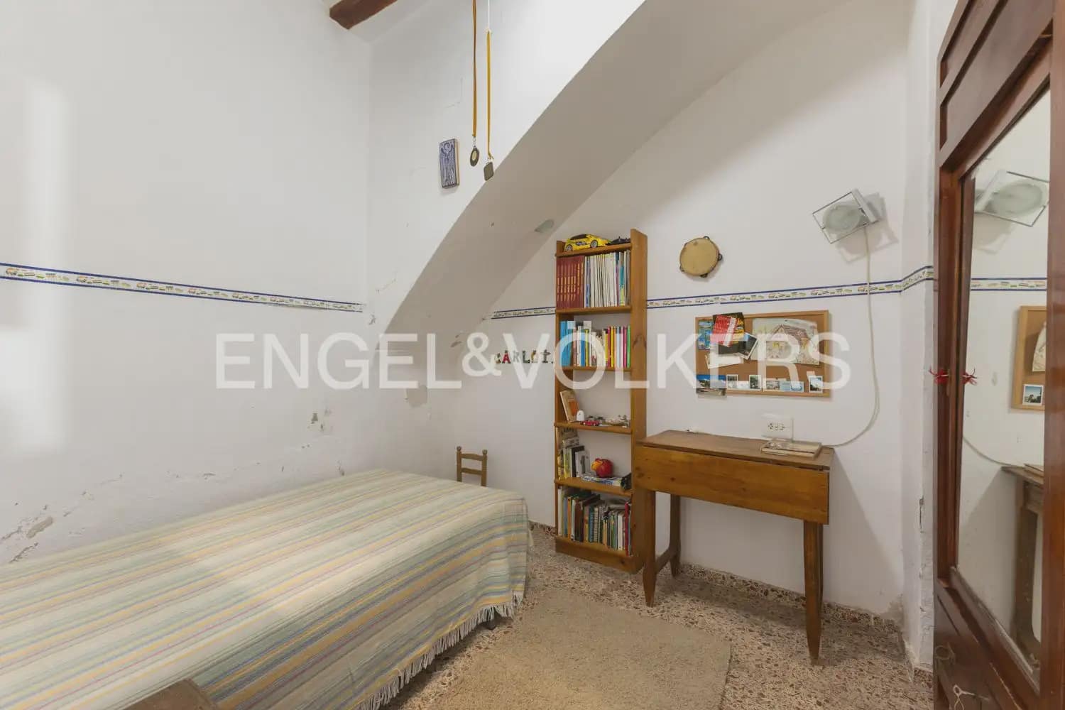 4 bedroom Townhouse for sale in Xeraco - € 230,000 (Ref: 9898327)