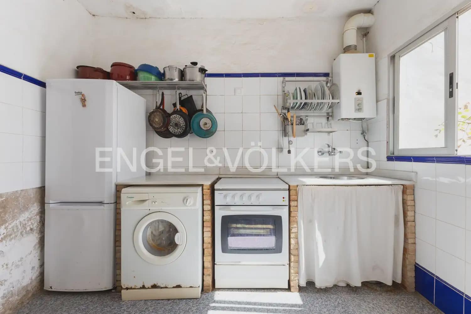4 bedroom Townhouse for sale in Xeraco - € 230,000 (Ref: 9898327)
