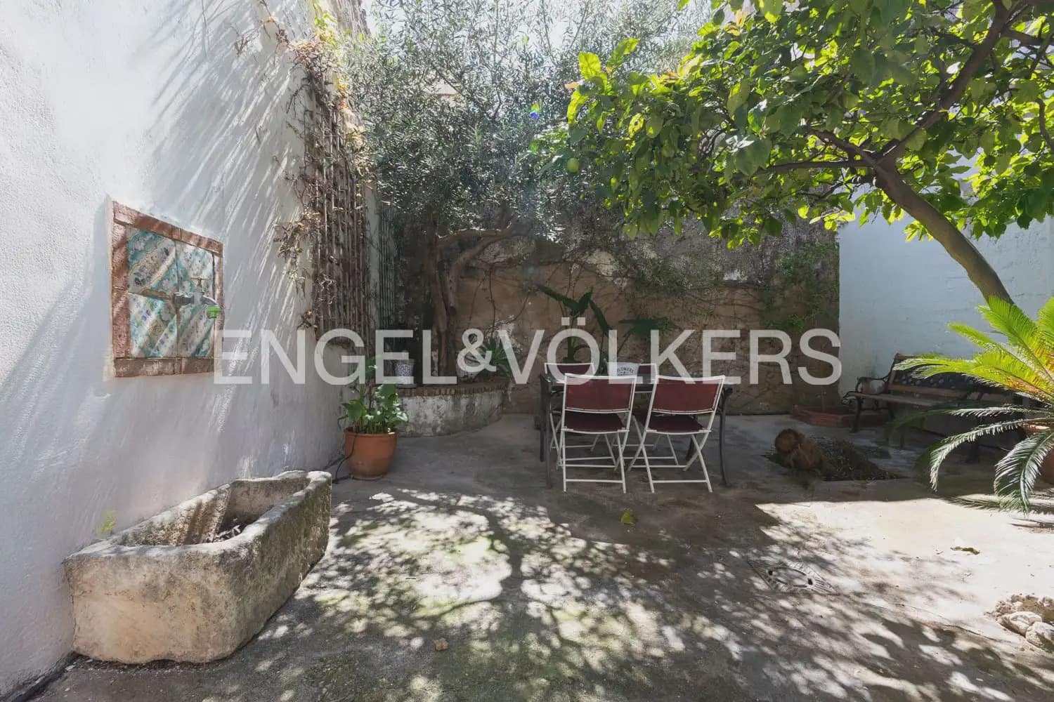 4 bedroom Townhouse for sale in Xeraco - € 230,000 (Ref: 9898327)