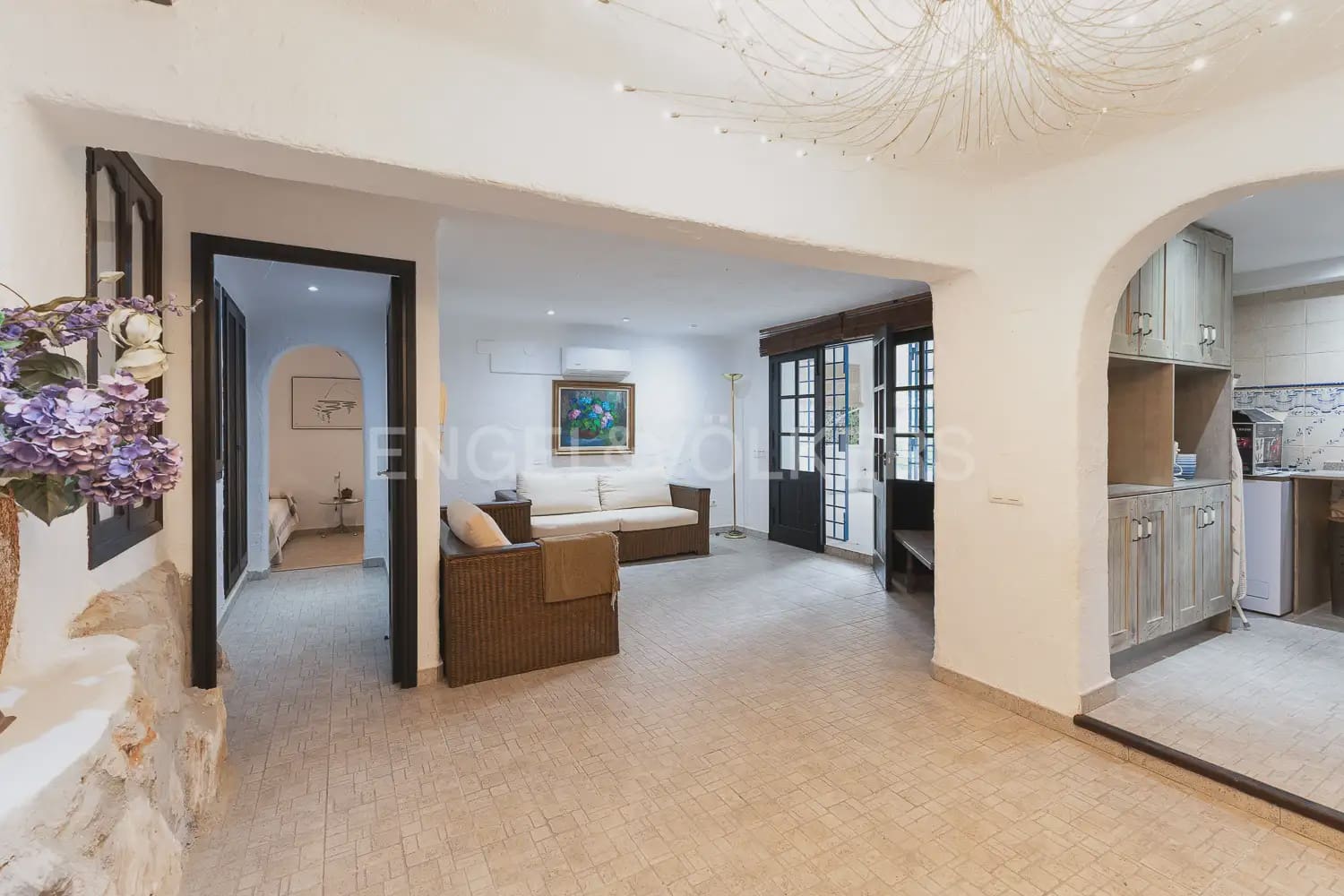 Chalet de 5 habitaciones en Oropesa  en venta con piscina garaje - 950.000 € (Ref: 9898328)
