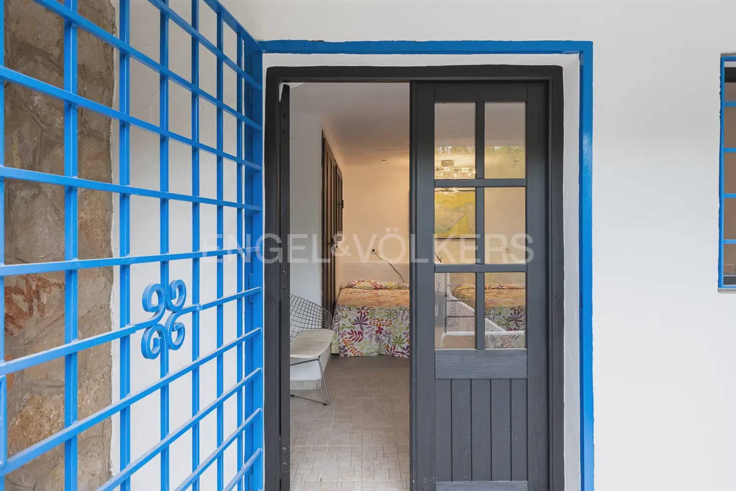Chalet de 5 habitaciones en Oropesa  en venta con piscina garaje - 950.000 € (Ref: 9898328)