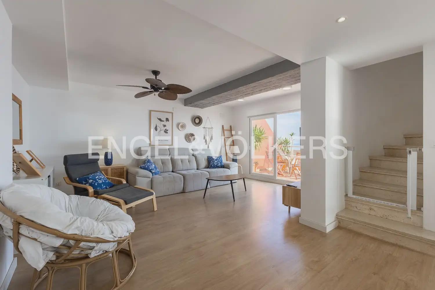 Ático de 3 habitaciones en Gandia en venta - 590.000 € (Ref: 9898329)